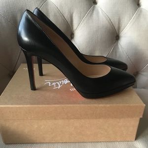 Christian Louboutin Pigalle Plato 100 Nappa Shiny Platform Pumps Black Size 40.5